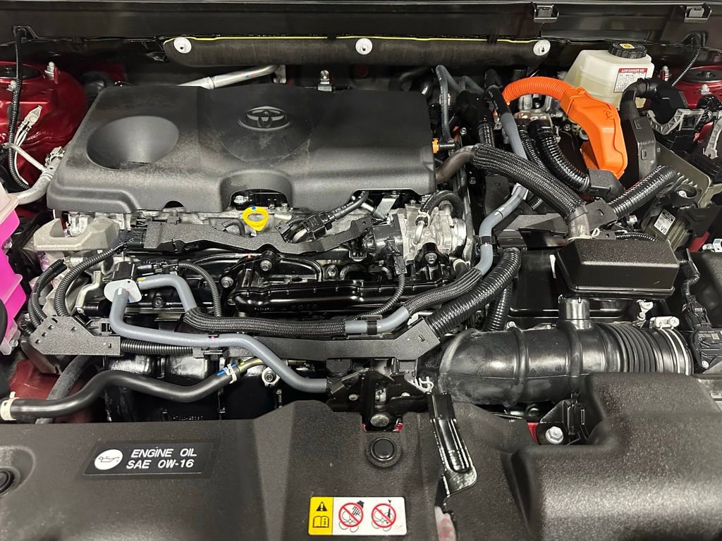 Used 2025 Toyota RAV4 LE AWD/4WD image 66