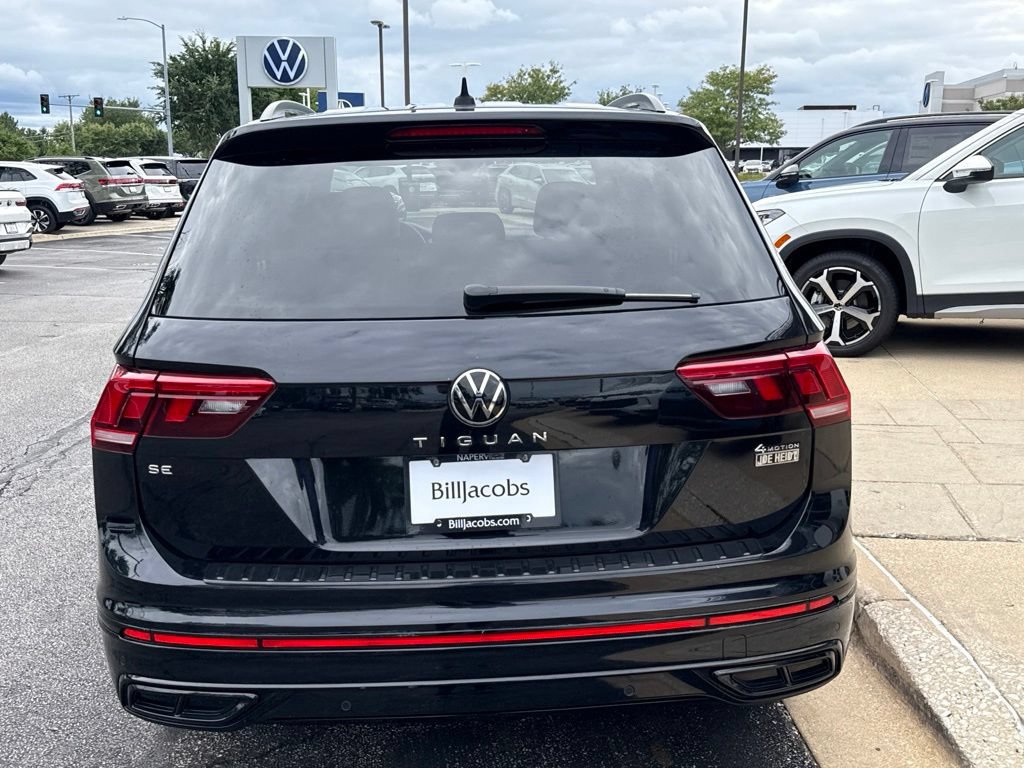 Used 2023 Volkswagen Tiguan SE R-Line AWD/4WD image 5