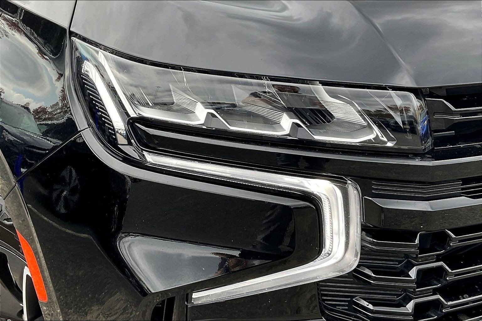 Used 2024 Chevrolet Tahoe Z71 w/ Luxury Package image 23