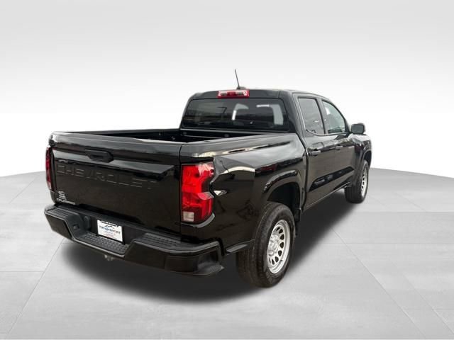 Used 2024 Chevrolet Colorado W/T image 2