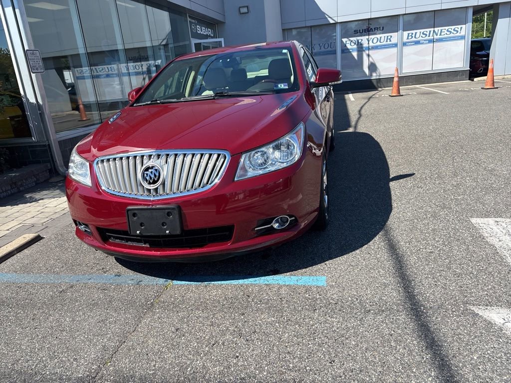 Used 2011 Buick LaCrosse CXL w/ Luxury Package FWD image 3