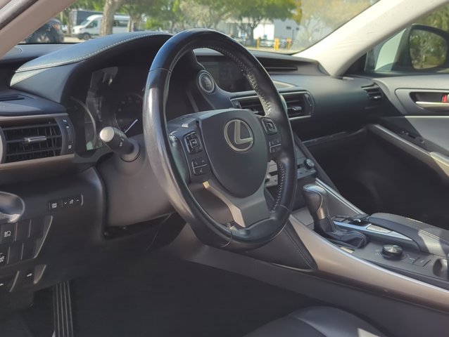 Used 2017 Lexus IS 300 AWD w/ Navigation System Package image 7