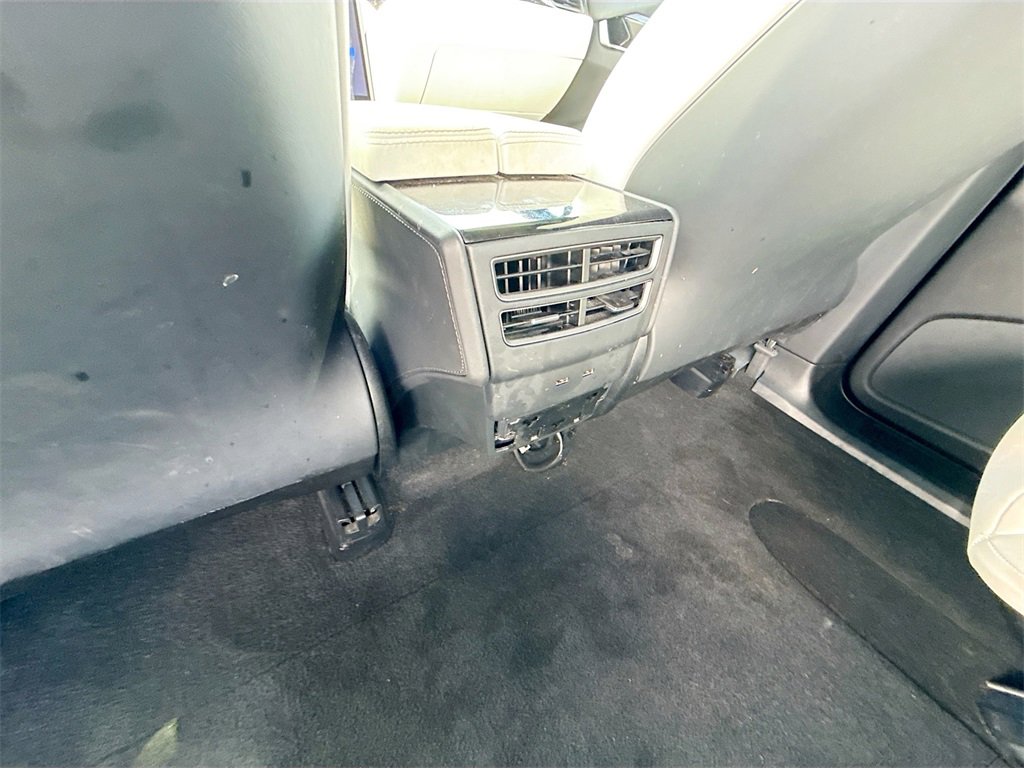 Used 2019 Tesla Model X 100D image 25