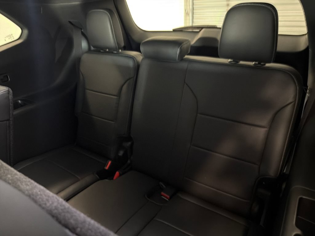 New 2026 GMC Acadia Elevation w/ LPO, Floor Liner Package FWD image 15