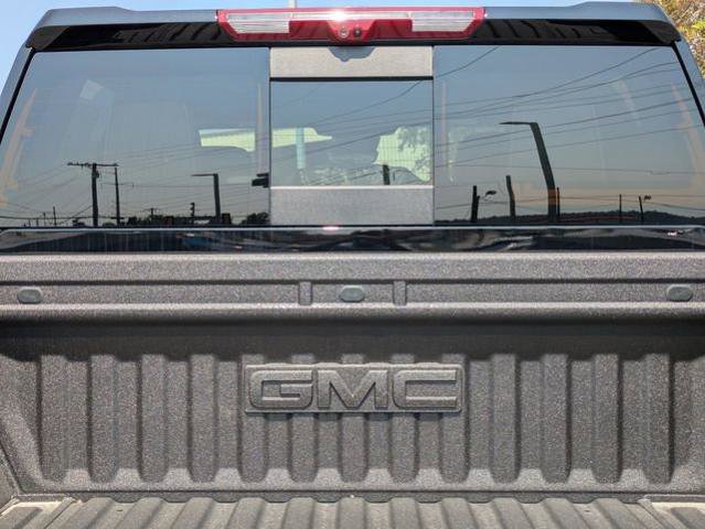 New 2025 GMC Sierra 2500 Denali w/ Denali Reserve Package image 16