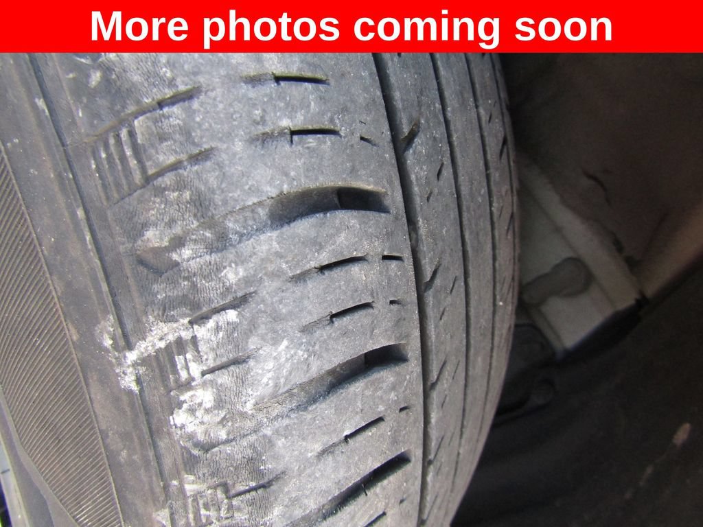 Used 2025 Toyota Corolla LE FWD image 10