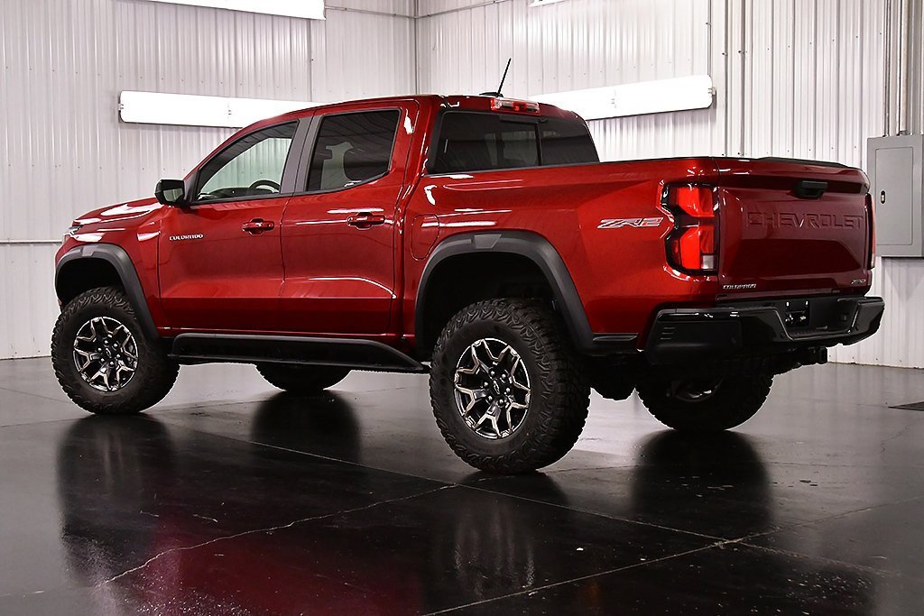 New 2026 Chevrolet Colorado ZR2 w/ Technology Package image 5
