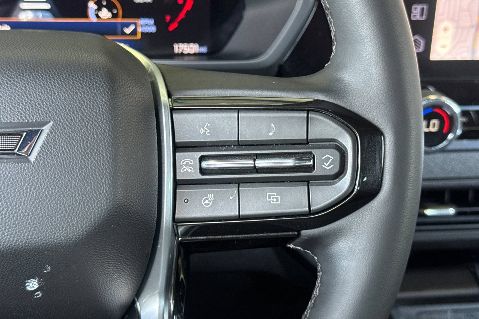 Used 2026 Chevrolet Colorado Trail Boss AWD/4WD image 36