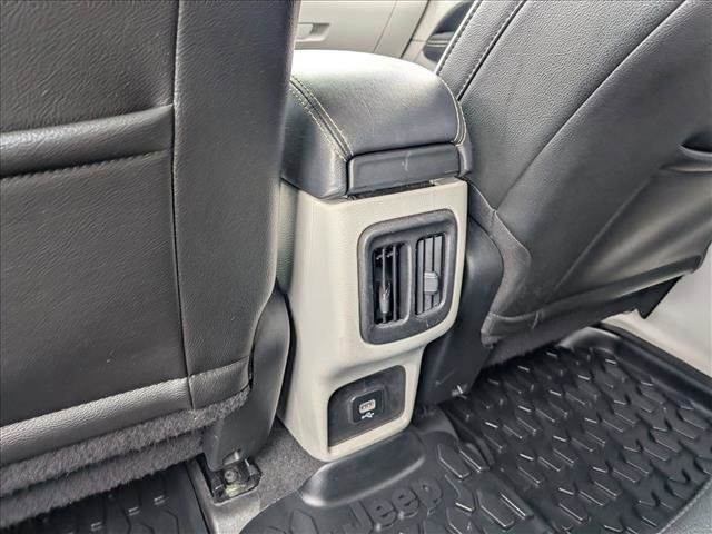 Used 2020 Jeep Compass Latitude image 22