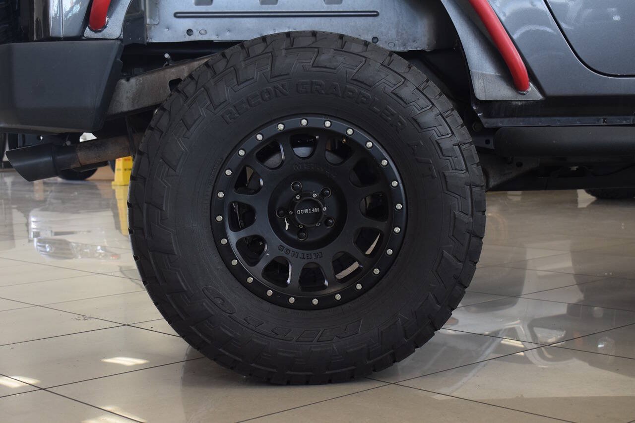 Used 2014 Jeep Wrangler Sport w/ Quick Order Package 24S AWD/4WD image 38