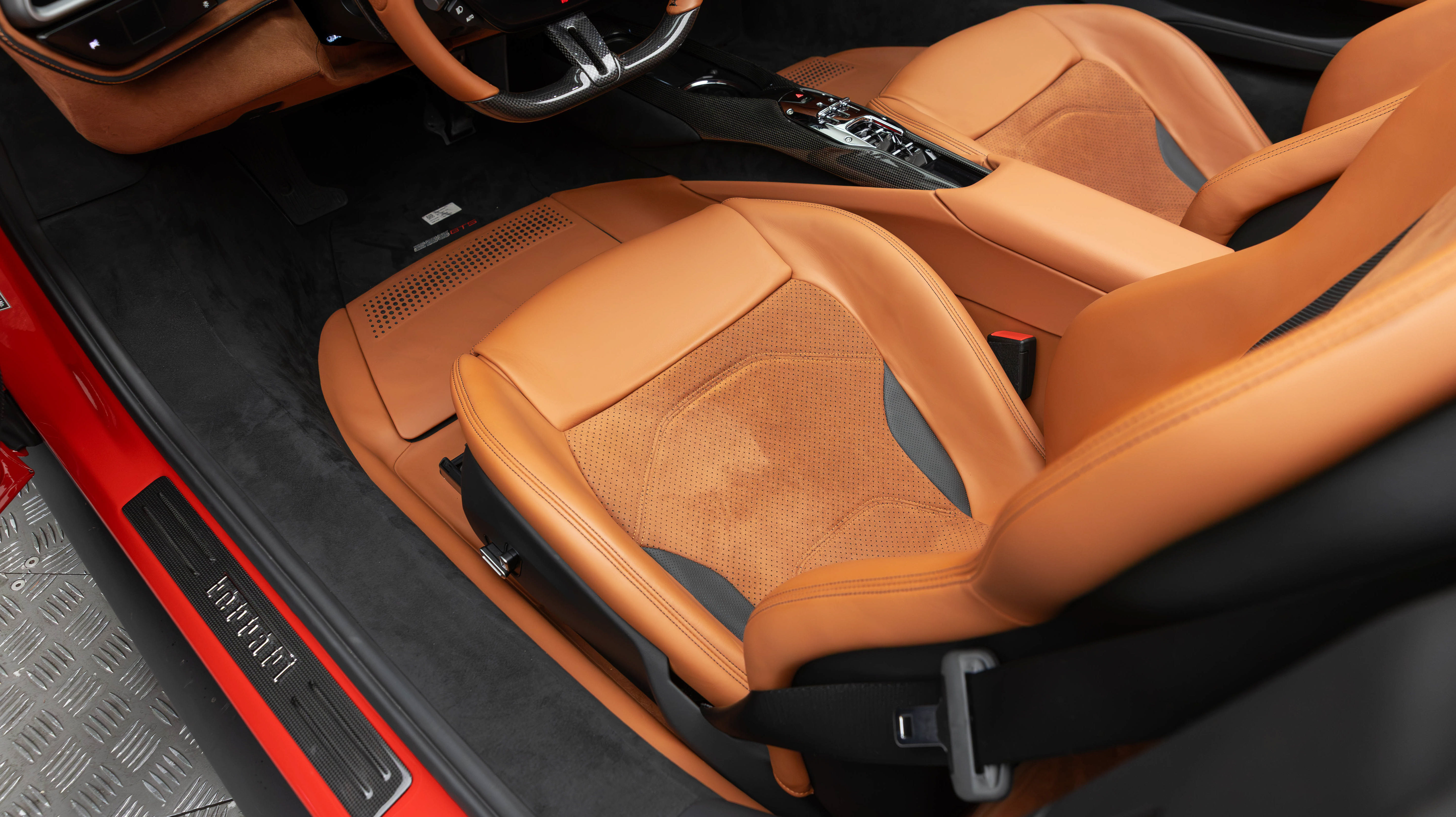 Certified 2025 Ferrari 296 GTS RWD image 18