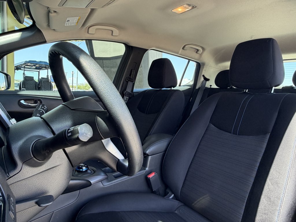 Used 2024 Nissan Leaf S FWD image 32