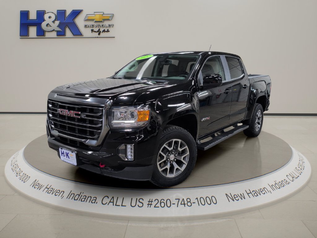 Used 2022 GMC Canyon AT4 w/ Trailering Package AWD/4WD image 3
