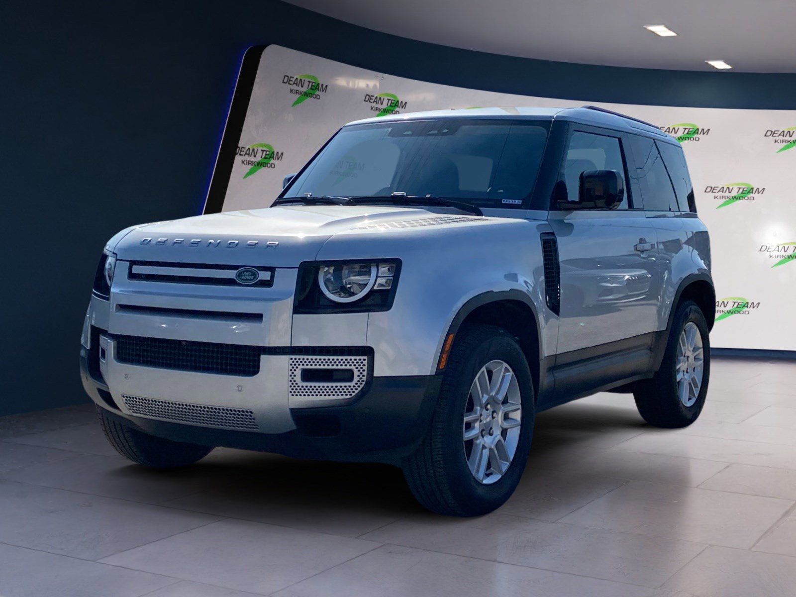 Used 2022 Land Rover Defender 90 S image 3