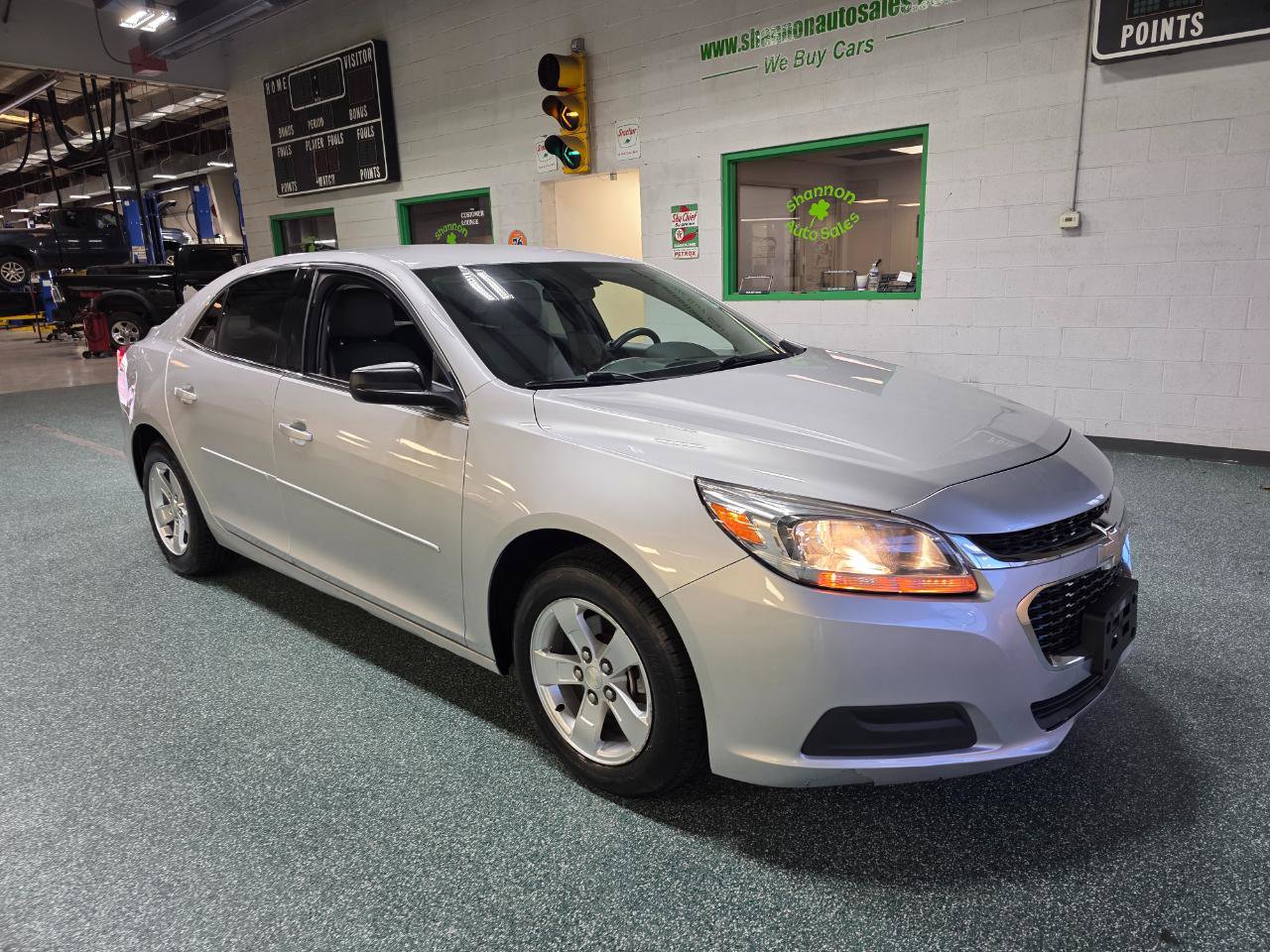 Used 2016 Chevrolet Malibu LS image 4