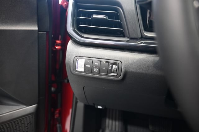 New 2026 GMC Terrain AT4 w/ LPO, Floor Liner Package AWD/4WD image 23