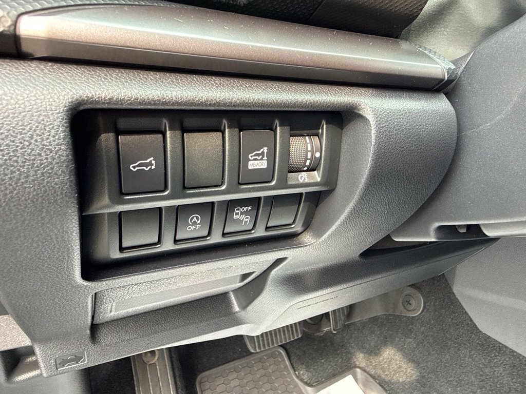 Used 2019 Subaru Forester Premium AWD/4WD image 23