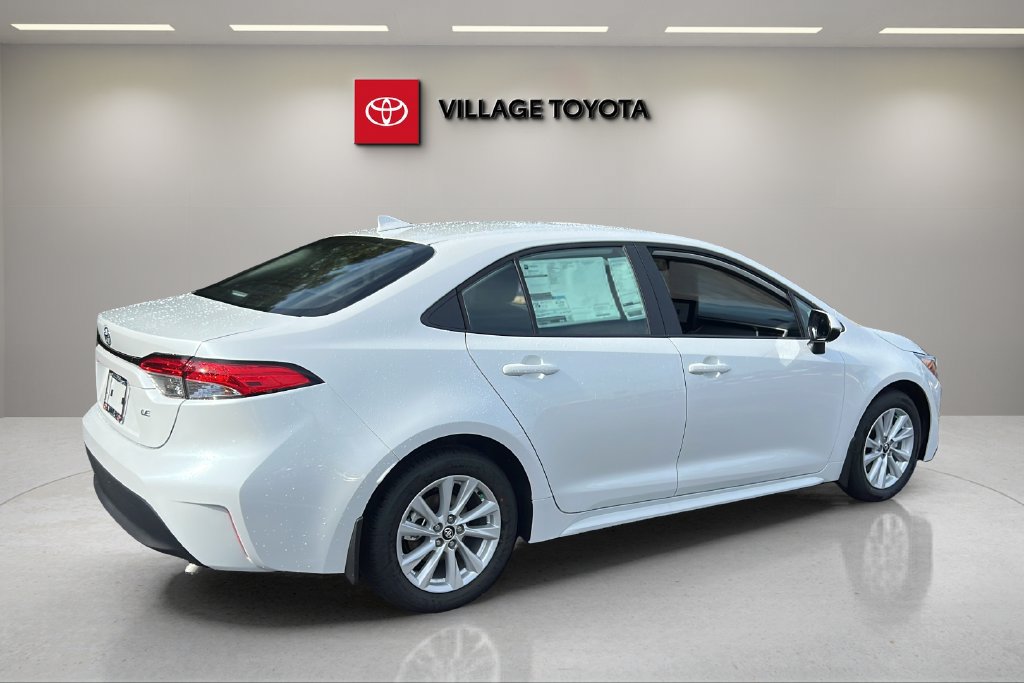 New 2027 Toyota Corolla LE w/ LE Premium Package FWD image 5