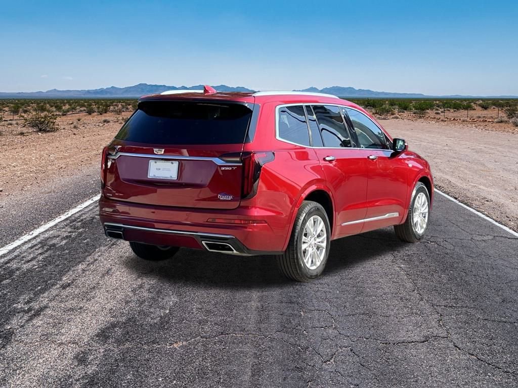 Certified 2023 Cadillac XT6 Luxury image 12