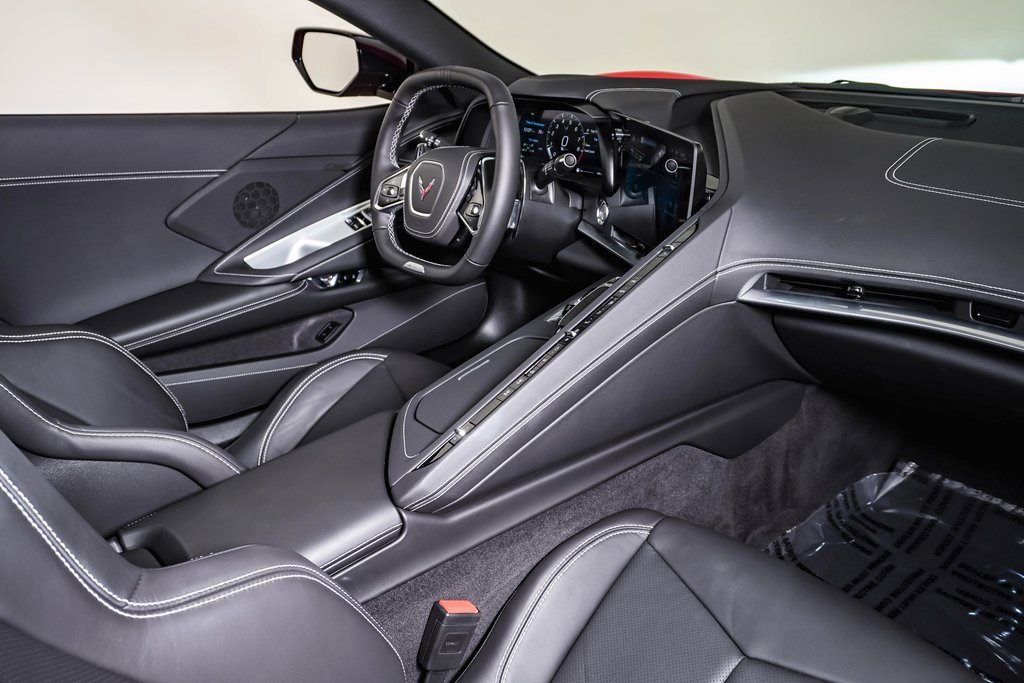 Used 2025 Chevrolet Corvette Z06 image 16