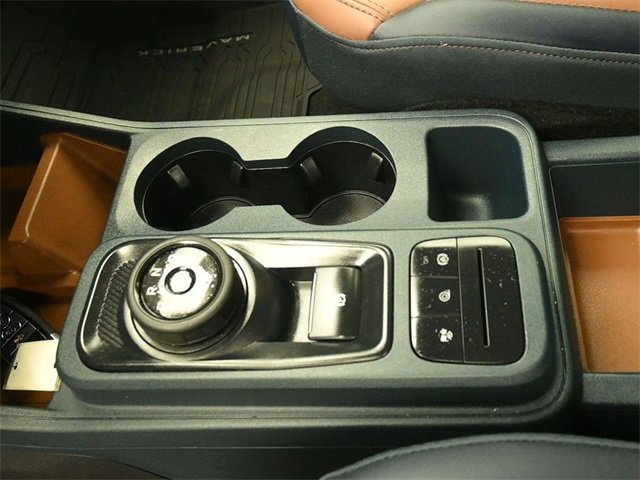 Certified 2024 Ford Maverick Lariat image 14