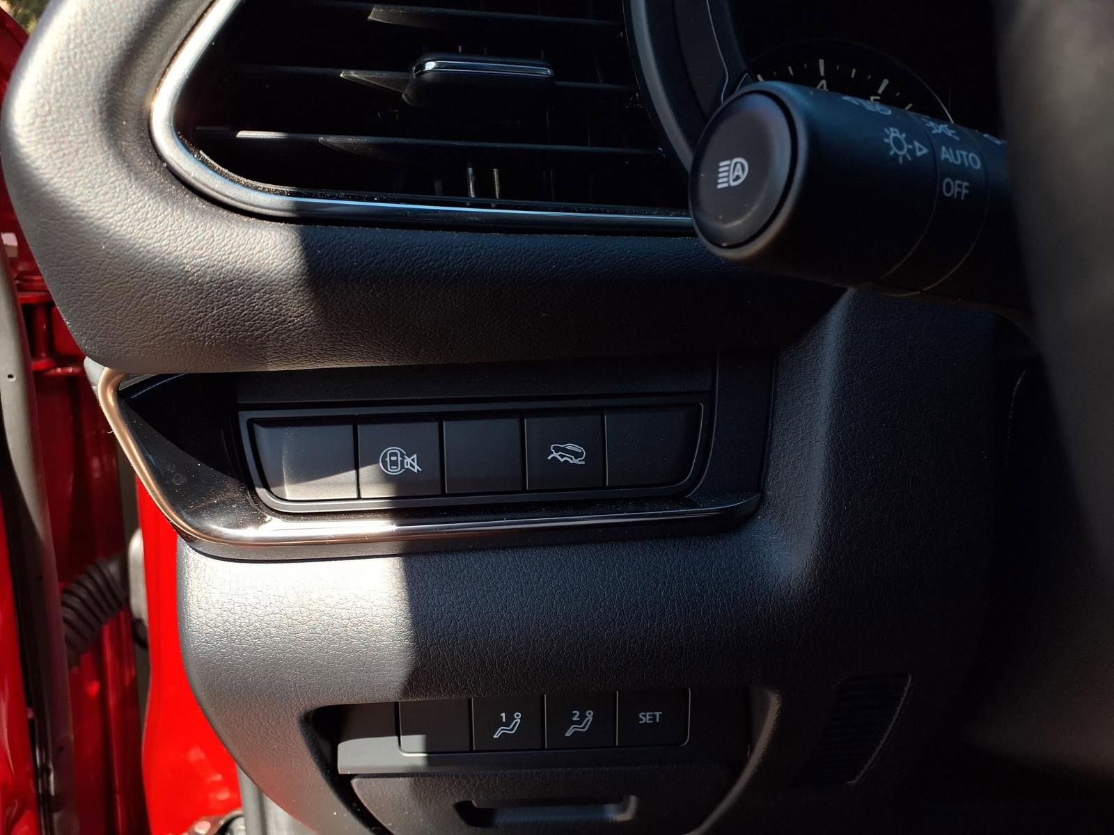 Certified 2025 MAZDA CX-30 AWD 2.5 S w/ Preferred Package image 13