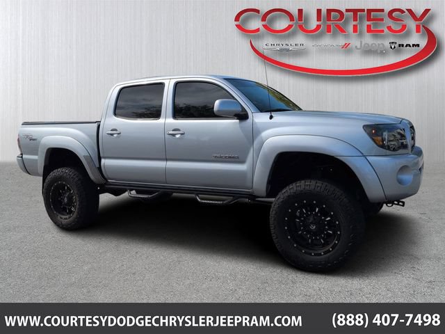 Used 2009 Toyota Tacoma PreRunner w/ TRD Sport Pkg