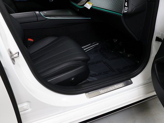 Certified 2026 Mercedes-Benz E 350 4MATIC Sedan image 35