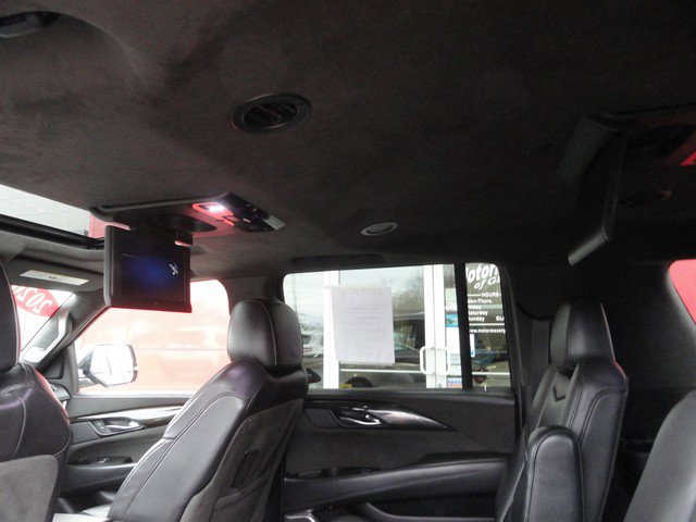 Used 2020 Cadillac Escalade ESV Platinum RWD image 13