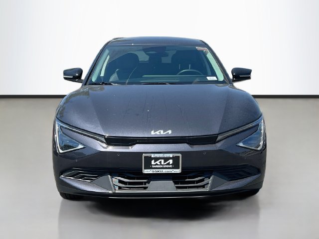 New 2026 Kia EV6 Light RWD image 2