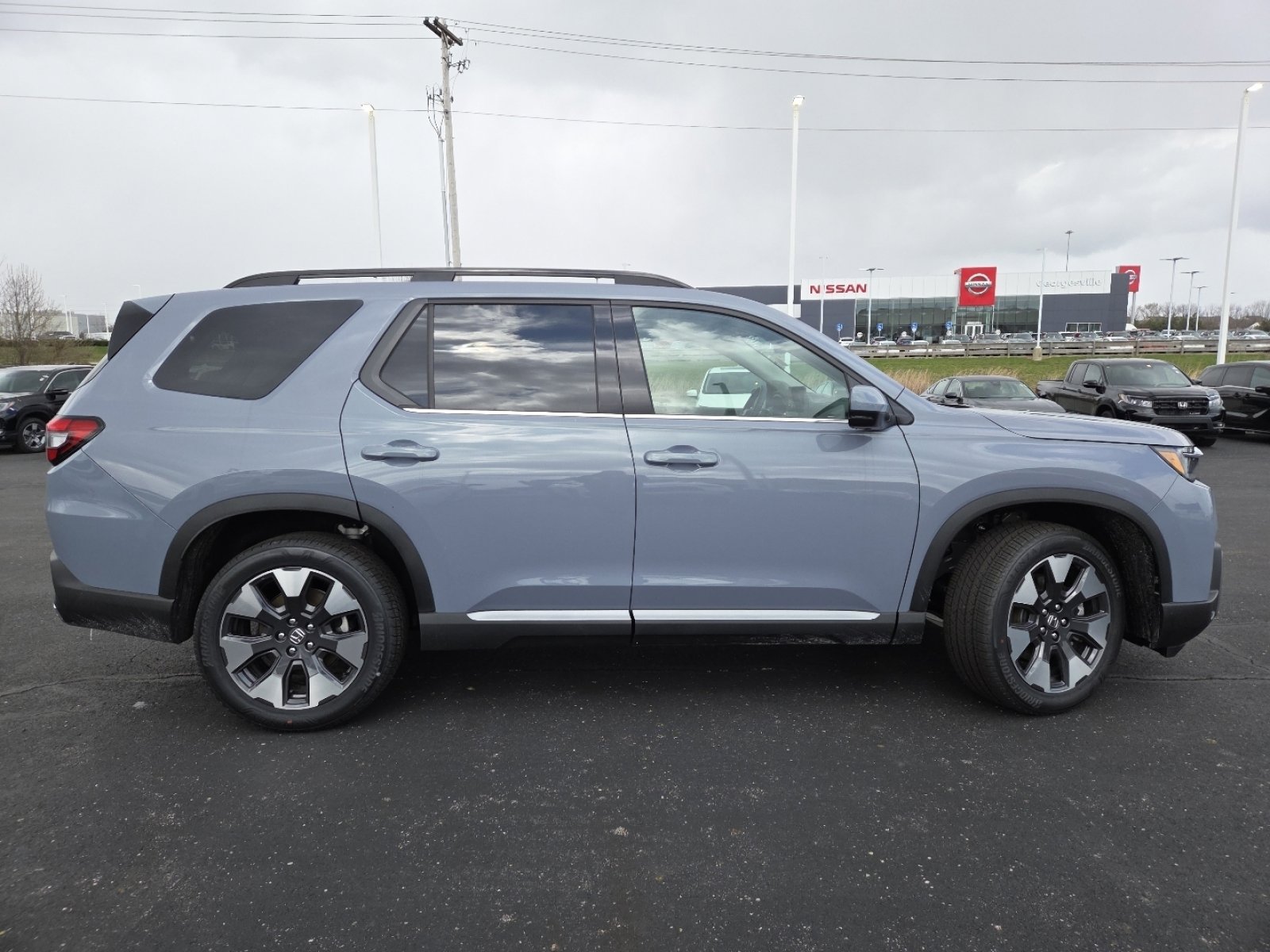 New 2026 Honda Pilot Touring image 16