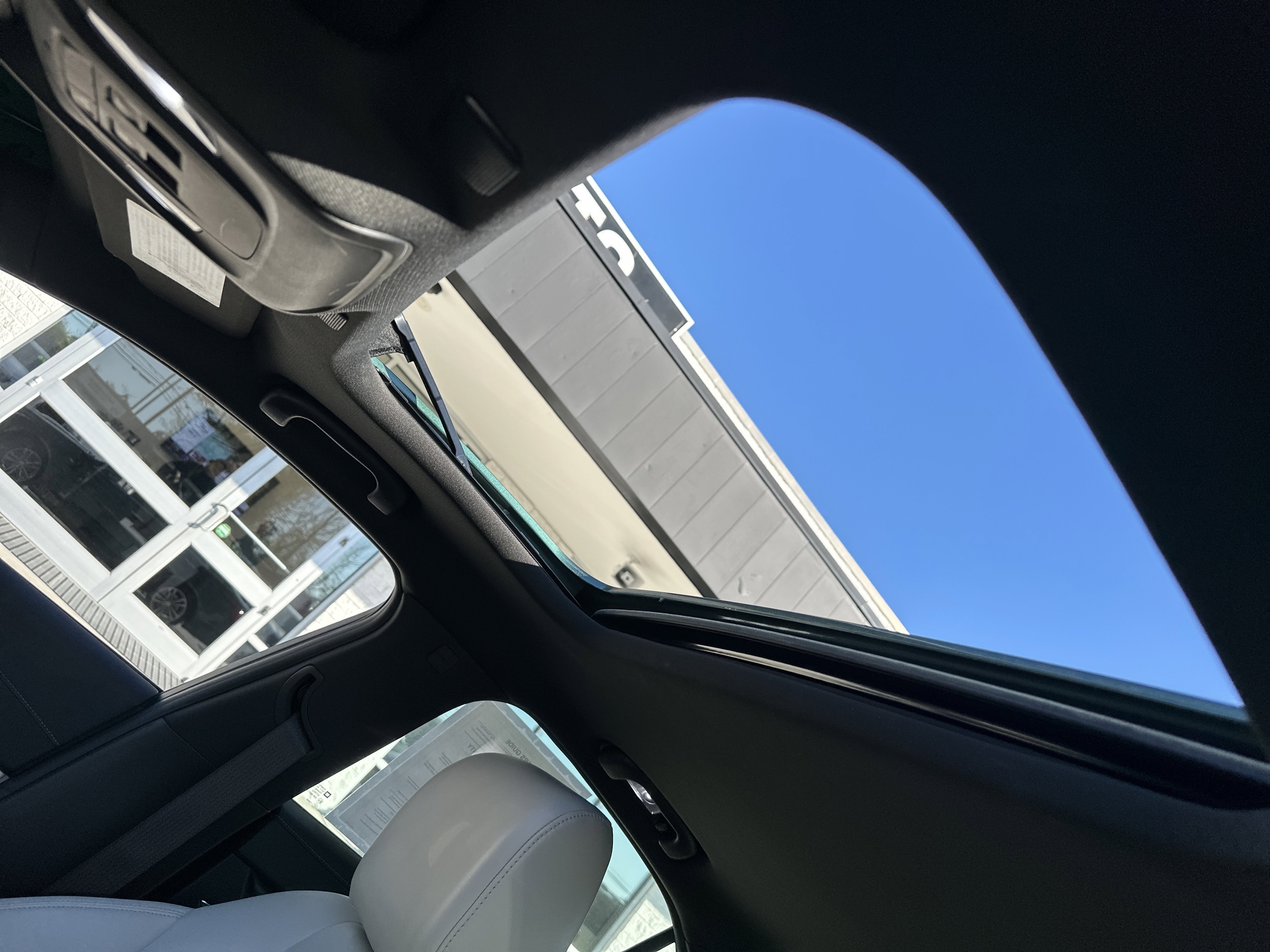 Used 2025 Cadillac CT4 Luxury image 11