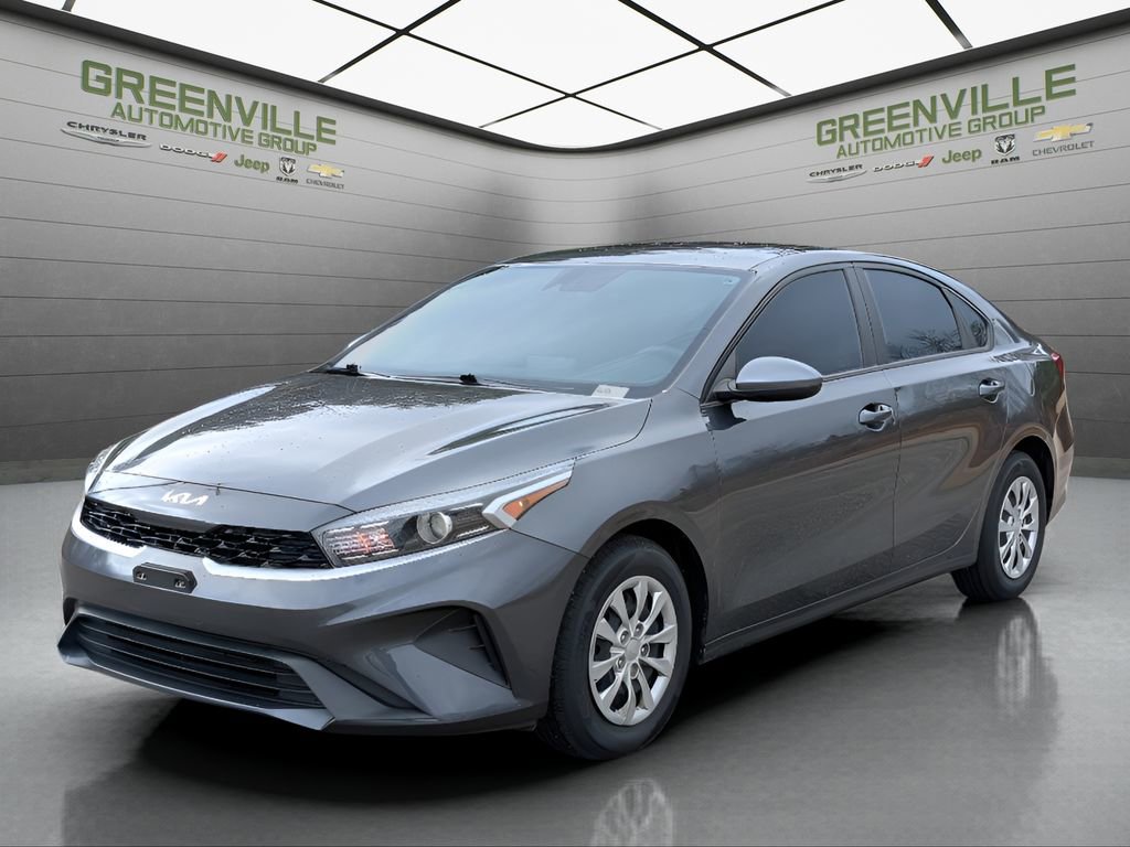 Used 2024 Kia Forte LX FWD image 1