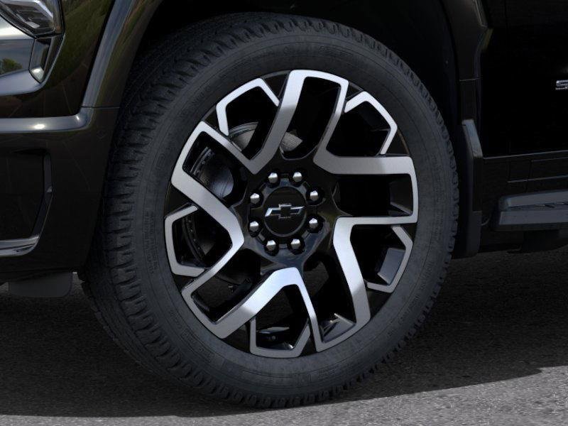 New 2025 Chevrolet Silverado EV RST image 9