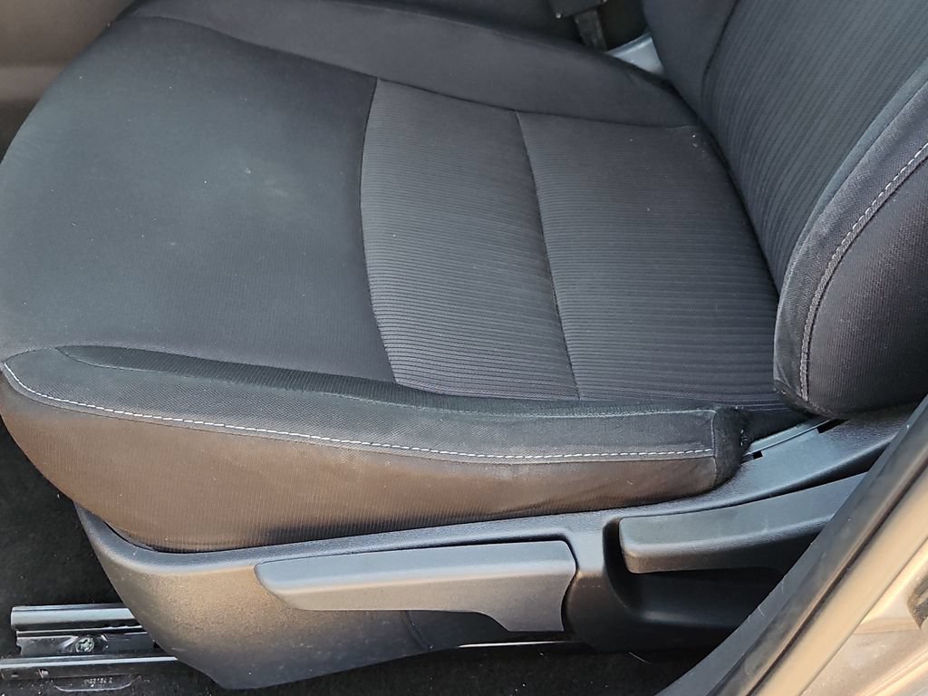 Used 2024 Nissan Sentra SV FWD image 20