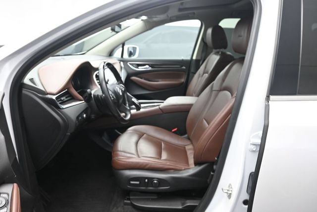 Used 2019 Buick Enclave Avenir w/ Avenir Technology Package AWD/4WD image 10