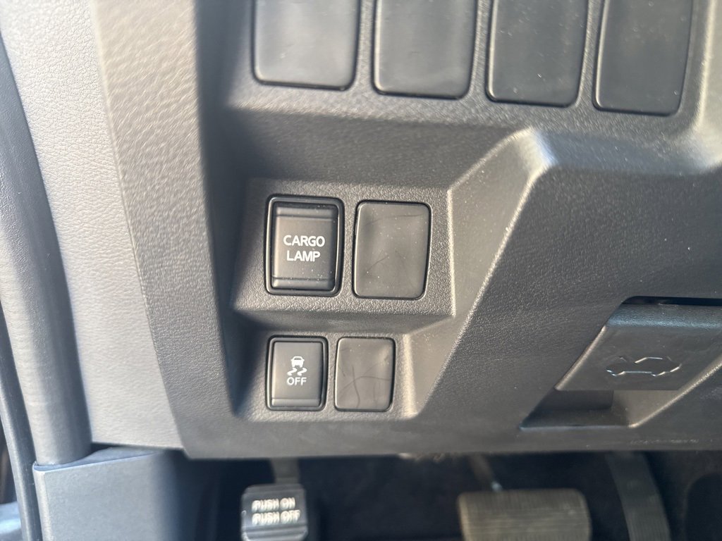 Used 2022 Nissan Frontier S image 21