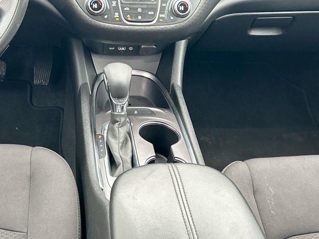 Used 2023 Chevrolet Malibu LT image 17