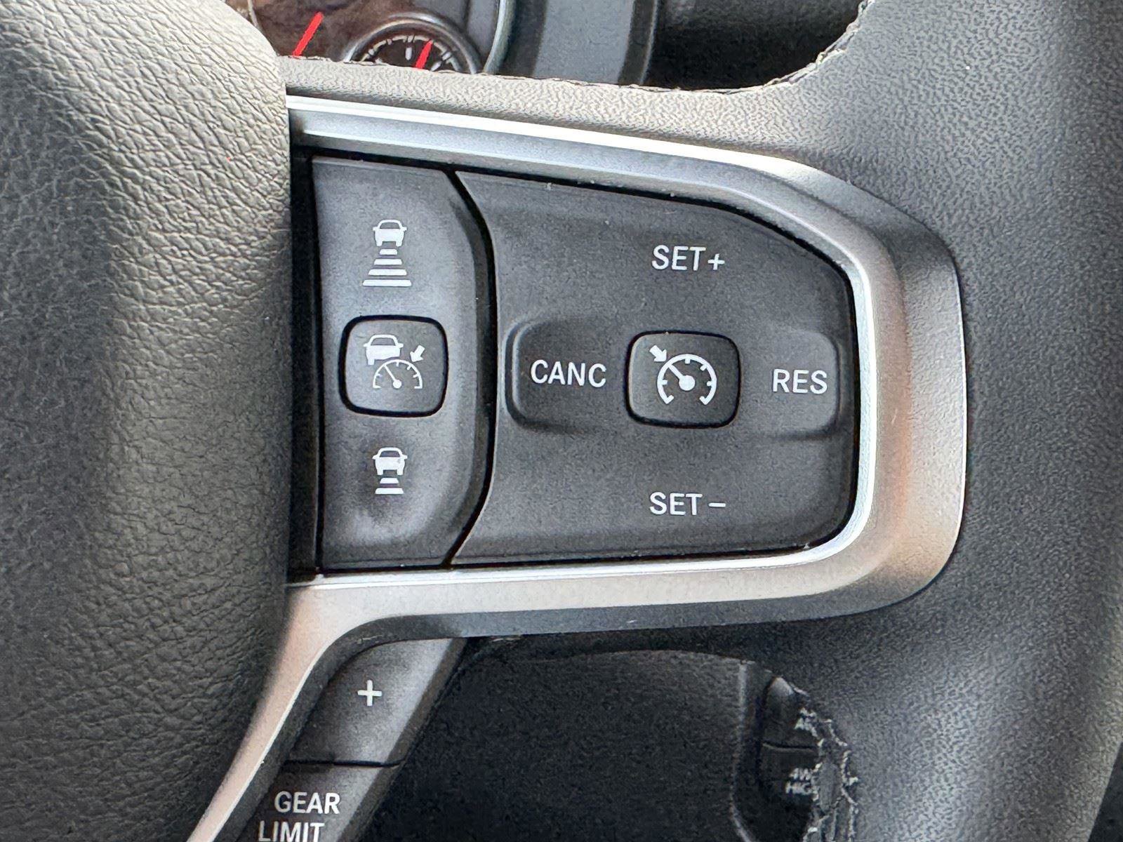 Used 2025 RAM 1500 Big Horn AWD/4WD image 22