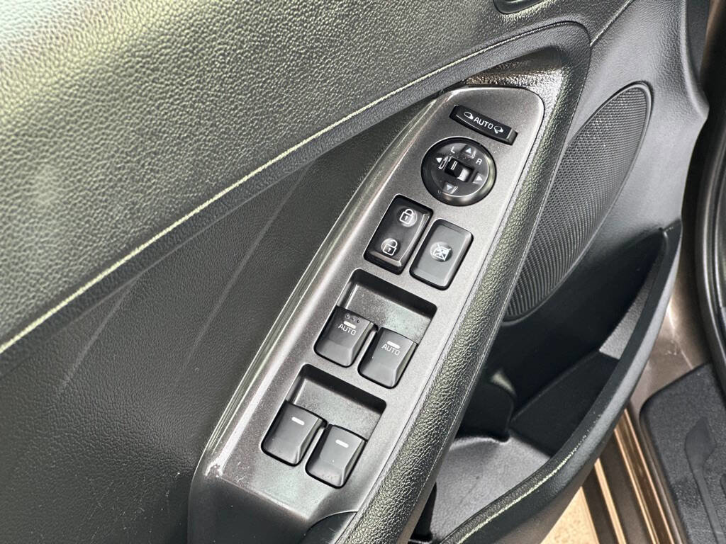 Used 2015 Kia Forte EX w/ Protection Package image 15