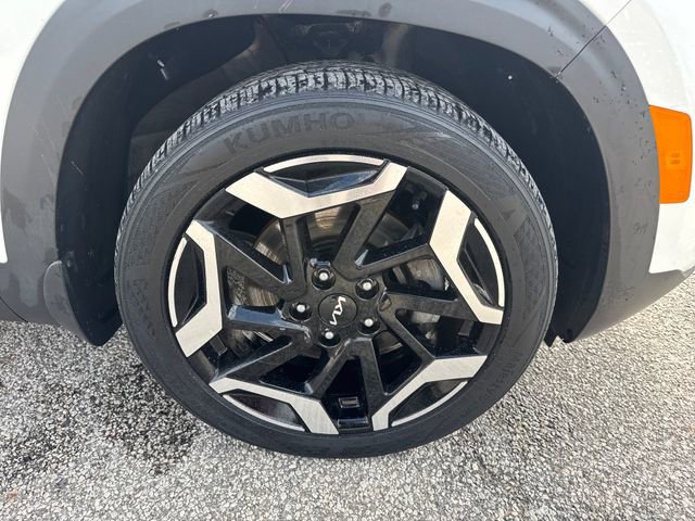 Certified 2024 Kia Seltos SX image 9