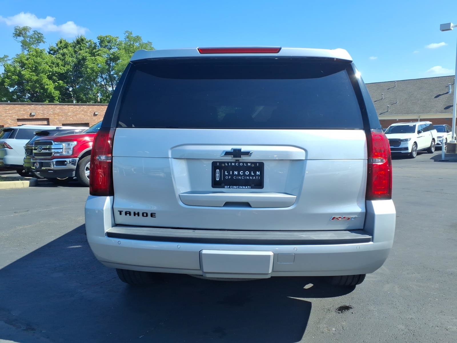 Used 2019 Chevrolet Tahoe LT w/ RST Edition AWD/4WD image 6