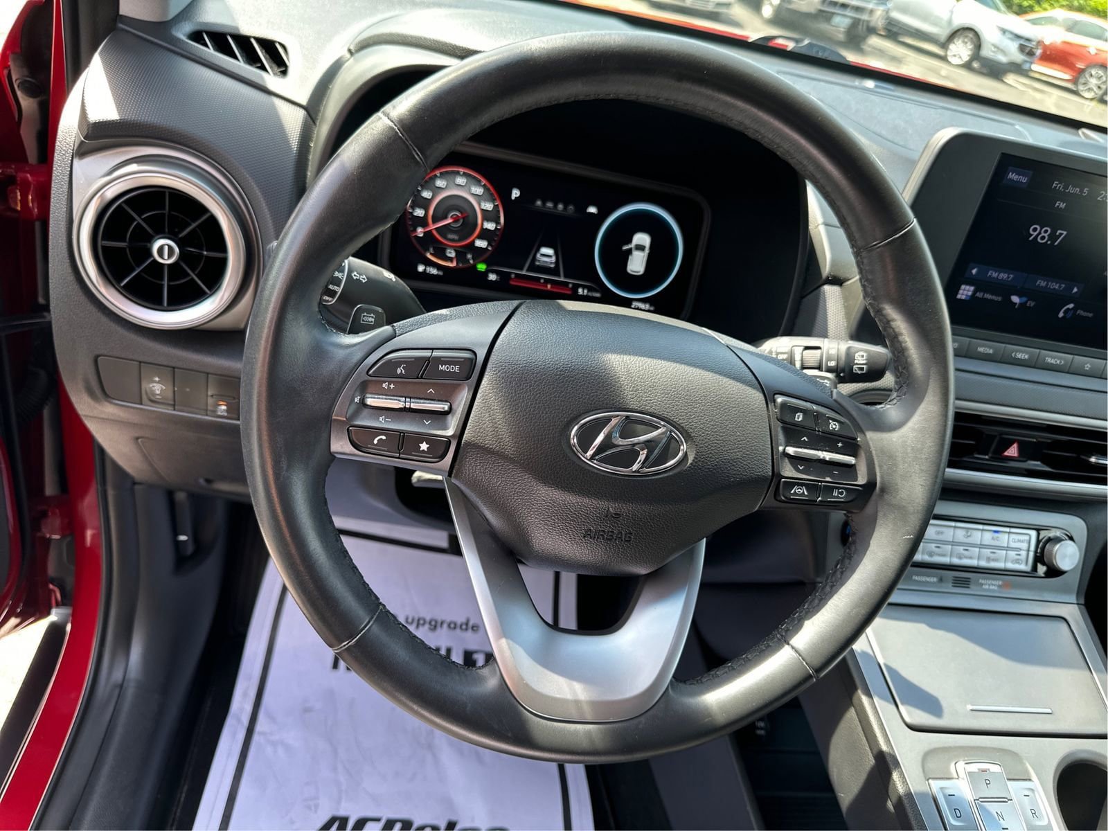 Certified 2022 Hyundai Kona SEL w/ Convenience Package FWD image 19