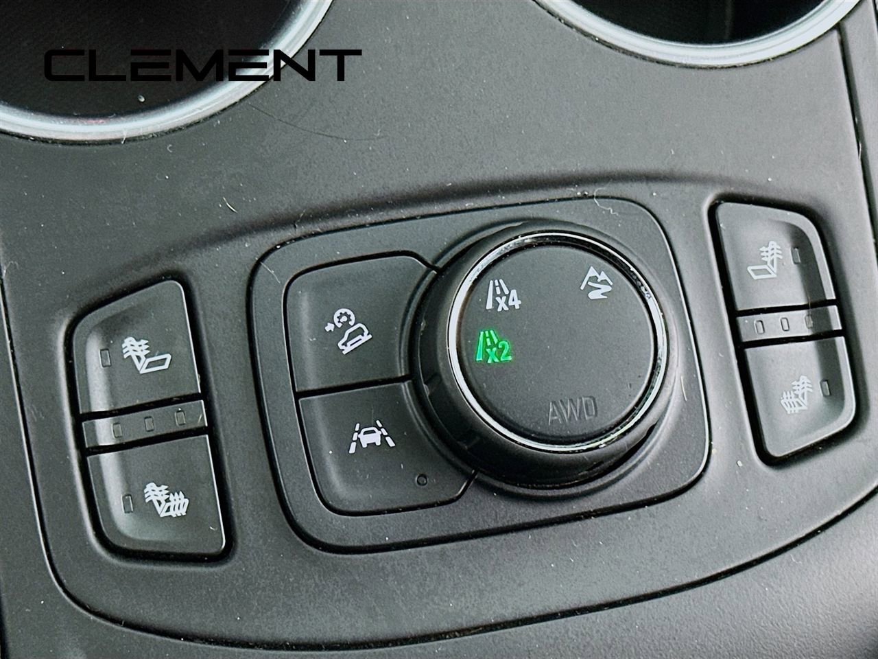 Used 2021 GMC Terrain SLE w/ Driver Convenience Package image 23