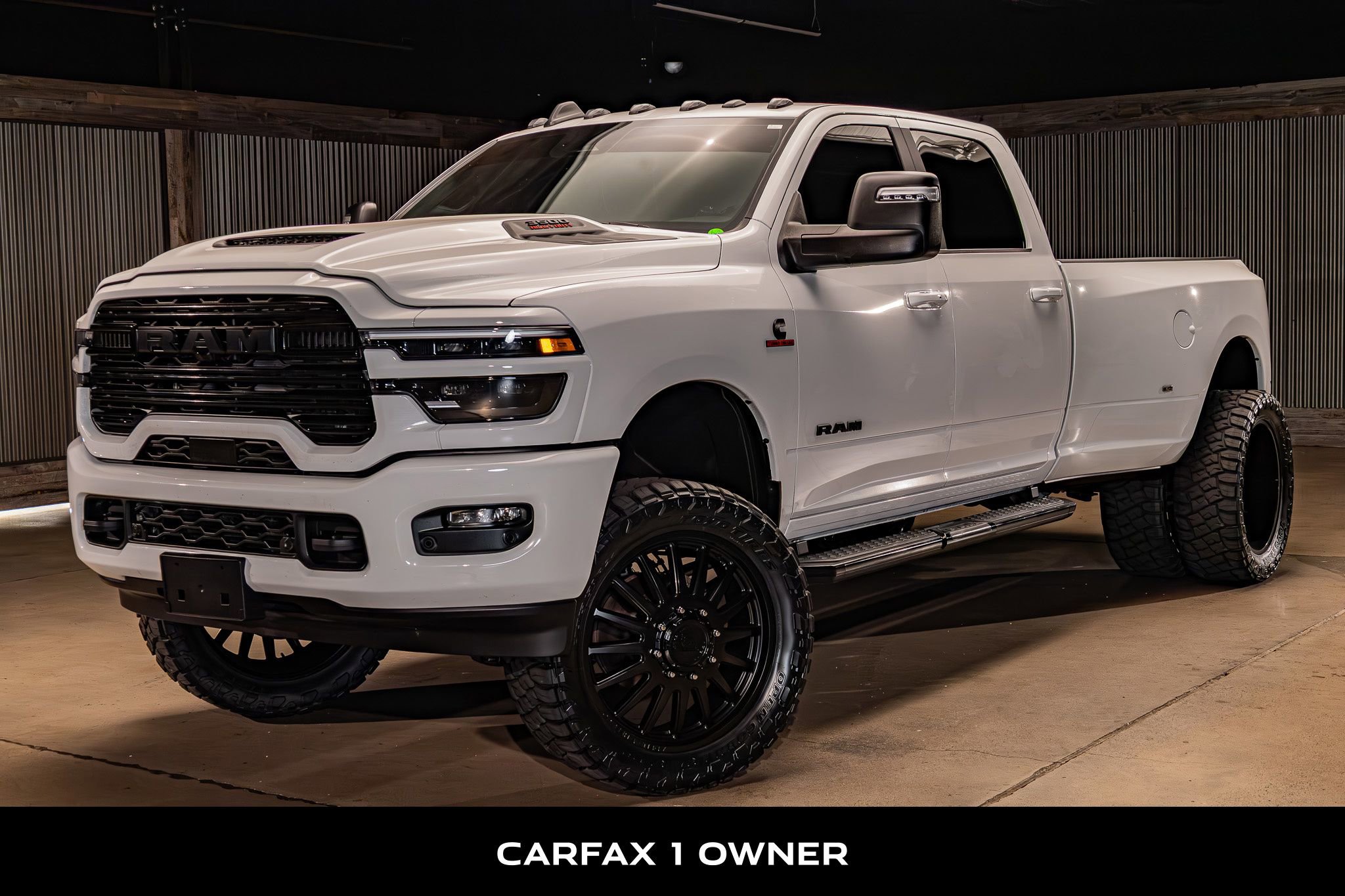 Used 2025 RAM 3500 Laramie w/ Night Edition AWD/4WD image 5