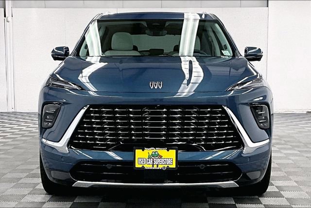 Used 2025 Buick Enclave Avenir w/ Super Cruise Package image 4