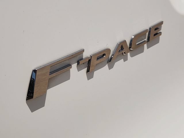 Used 2022 Jaguar F-PACE S AWD/4WD image 7