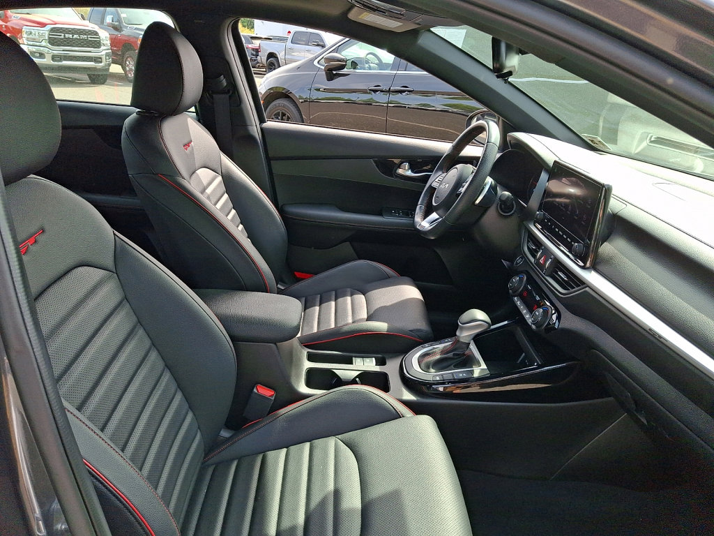 Used 2023 Kia Forte GT w/ GT2 Package FWD image 12