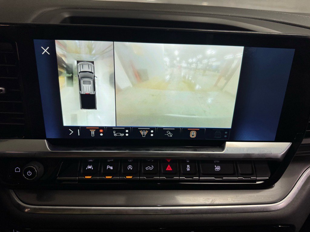 Used 2025 Chevrolet Silverado 1500 High Country image 27