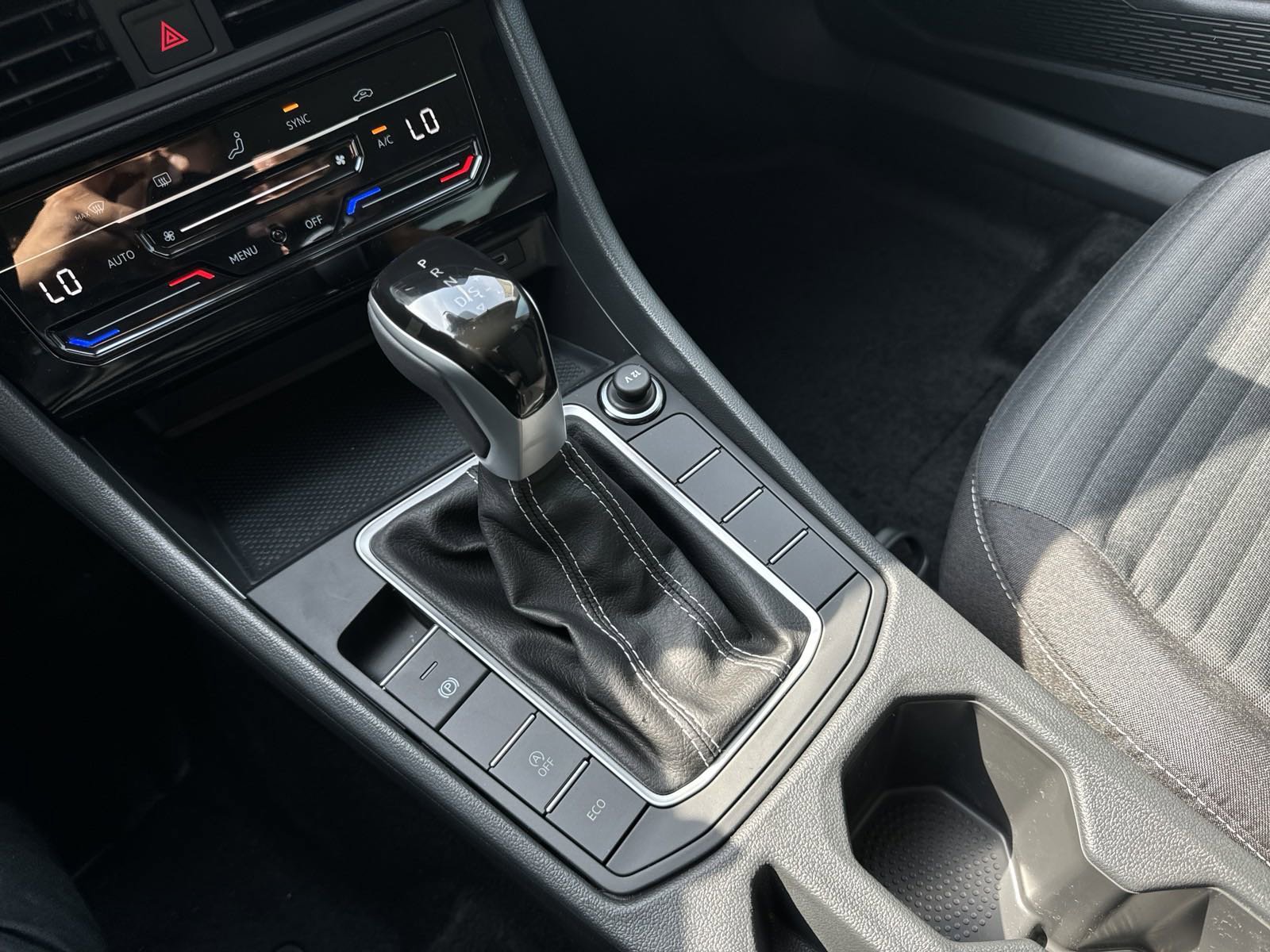 New 2027 Volkswagen Jetta S FWD image 13